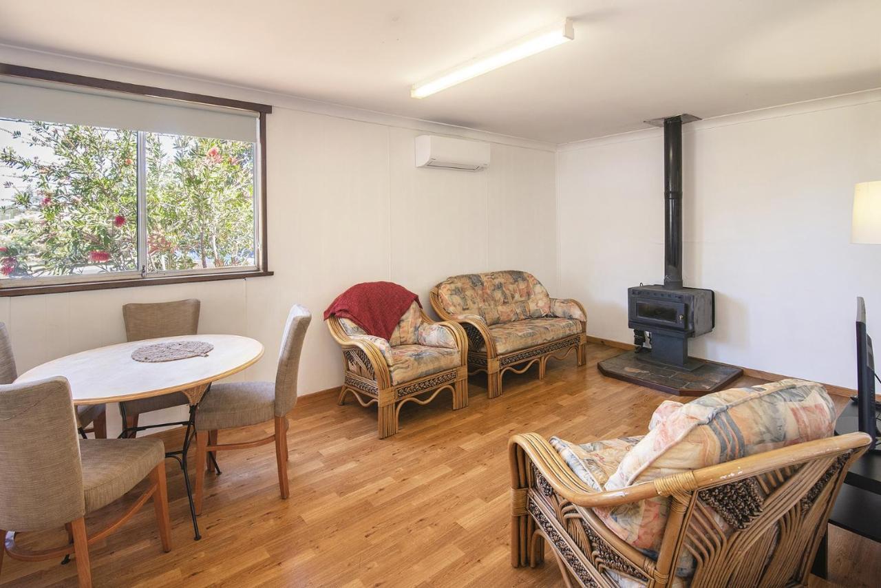 Riverscape Cottages Огуста Екстериор снимка